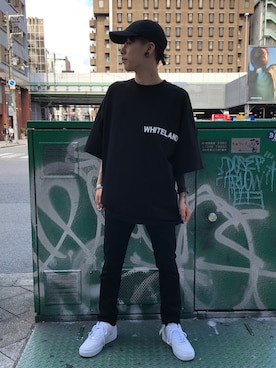 「WHITELAND（ホワイトランド）のWHITELAND/ホワイトランド/ビッグロゴオーバーサイズTシャツ（Tシャツ/カットソー）」を使った、クロカワ　リオさん（メンズ・170cm）の夏コーディネート