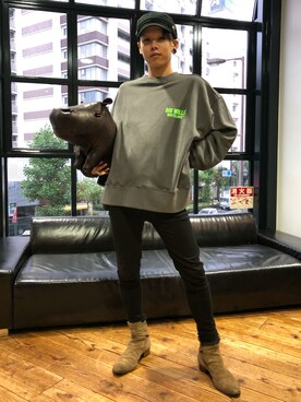 「DANKE SCHON（ダンケシェーン）のDankeSchon/ダンケシェーン/ANKLE SKINNY/アンクルスキニーパンツ（その他パンツ）」を使った、クロカワ　リオさん（メンズ・170cm）の夏コーディネート