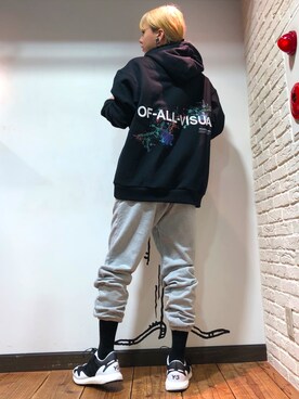 「L.H.P（エルエイチピー）のアイテム（パーカー）」を使った、クロカワ　リオさん（メンズ・170cm）の秋コーディネート