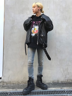 「WHITELAND（ホワイトランド）のアイテム（ライダースジャケット）」を使った、クロカワ　リオさん（メンズ・170cm）の秋コーディネート