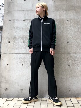 「DANKE SCHON（ダンケシェーン）のアイテム（スラックス）」を使った、クロカワ　リオさん（メンズ・170cm）の春コーディネート