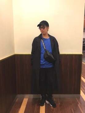 「unrelaxing（アンリラクシング）のアイテム（トレンチコート）」を使った、ｉｓａｏｗさん（メンズ・174cm）の冬コーディネート