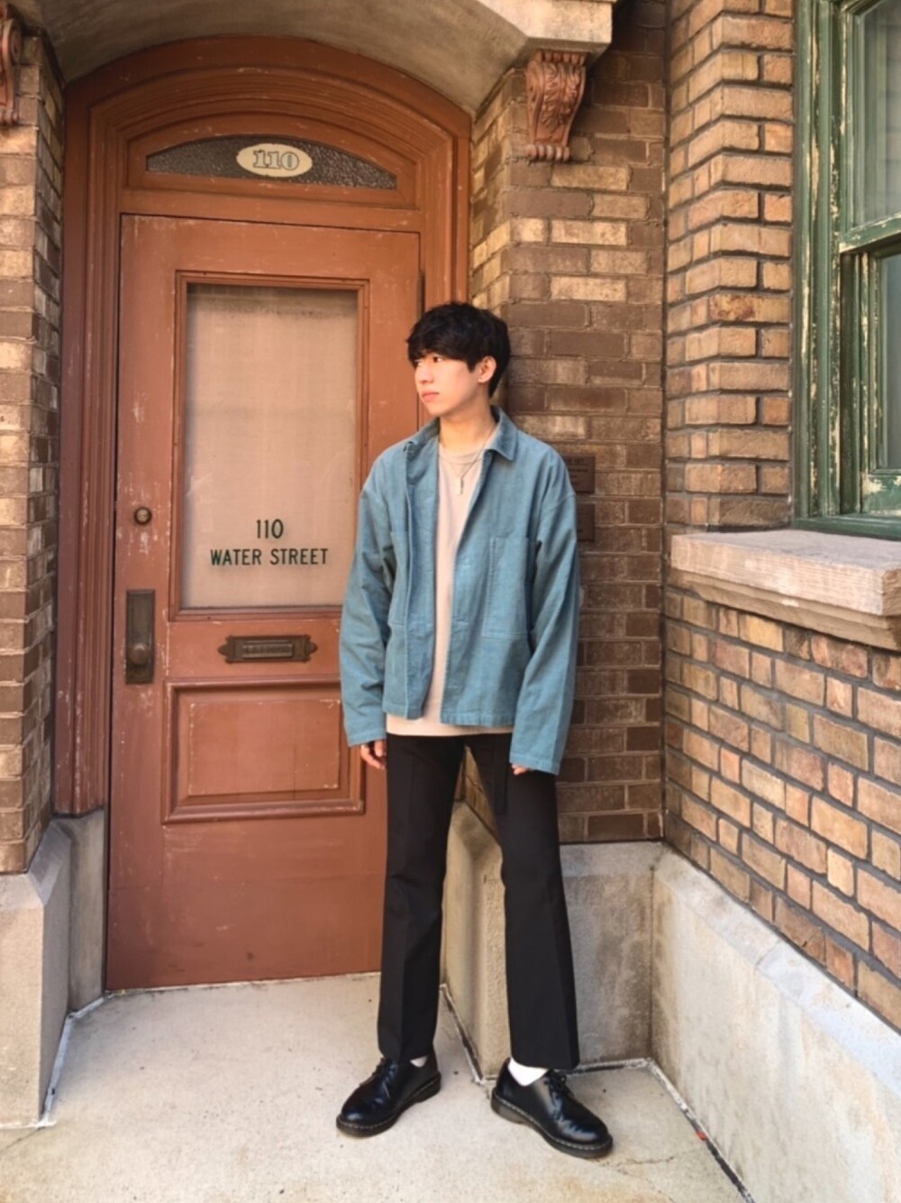 「秋コーデ、GU、黒、Tシャツ、HARE、BEAMS、お洒落さんとつながりたい」｜「Dr. MartensのDr.Martens ドクターマーチン 1461Z 3EYE GIBSON SHOE 3ホール ギブソン シューズ 11838002 BLACK（ブーツ、ブラック系）」を使った、ｉｓａｏｗさん（メンズ・174cm）の秋コーディネートの1枚目の写真
