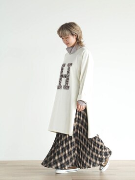「FIKA（フィカ）のアイテム（トップス）」を使った、FIKA.さん（レディース・152cm）の秋コーディネート