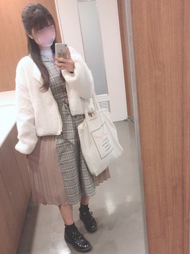 「チェックワンピース」｜「アイテム（マウンテンパーカー）」を使った、♡𝒦さん（レディース・159cm）の秋コーディネート