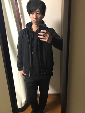 「静岡」｜「アイテム（ブルゾン）」を使った、やましぃさん（メンズ・173cm）の冬コーディネート