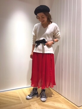 「red」｜「アイテム（ハンチング/ベレー帽）」を使った、MIKUさん（レディース・150cm）の春コーディネート