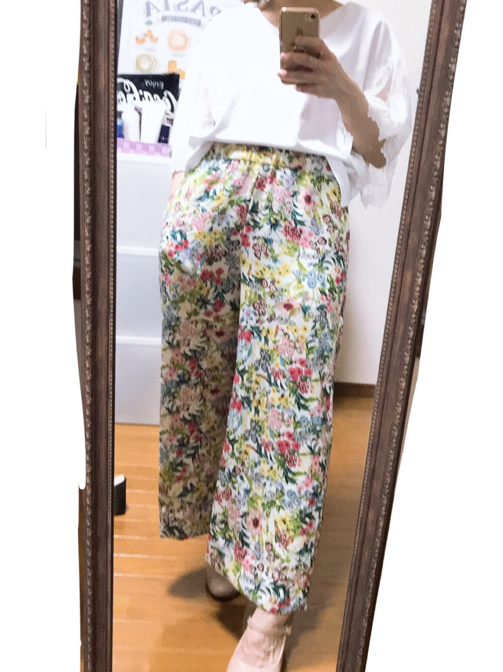 「ワイドパンツ、パンツスタイル、休日スタイル、夏、ラフ、大人カジュアル、ママファッション」｜「FOREVER 21のアイテム（その他パンツ、その他）」を使った、Rody❤︎スプリングタイプカラーさん（レディース・155cm）の夏コーディネートの1枚目の写真