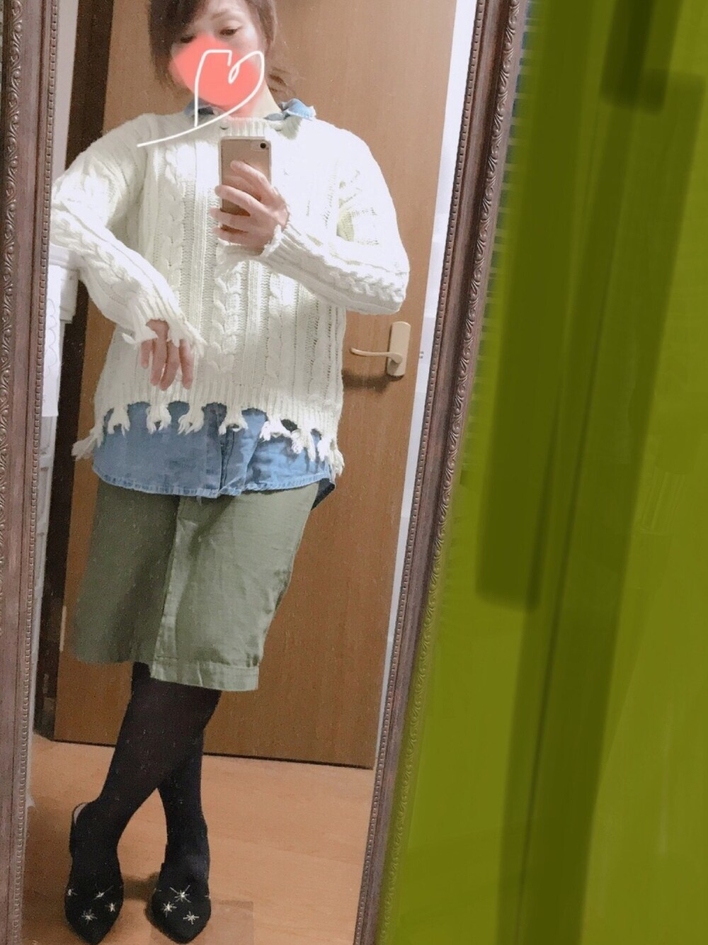 「ZARA、秋冬コーデ、休日スタイル、ゆるコーデ、大人カジュアル、プチプラコーデ、ケーブルニット」｜「ZARAのアイテム（シャツ/ブラウス、ブルー系）」を使った、Rody❤︎スプリングタイプカラーさん（レディース・155cm）の秋コーディネートの1枚目の写真