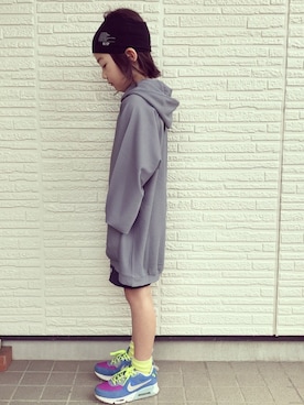 「Smoothy（スムージー）のアイテム（パンツ）」を使った、eightmaaanさん（キッズ・125cm）の春コーディネート