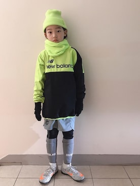 「サッカー」｜「アイテム（ニットキャップ/ビーニー）」を使った、eightmaaanさん（キッズ・130cm）の冬コーディネート