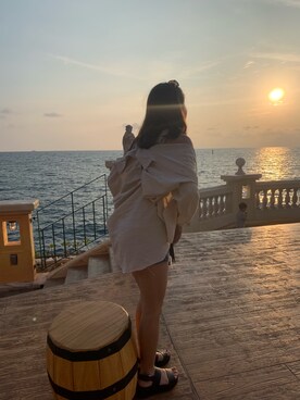 「MOUSSY（マウジー）のアイテム（シャツ/ブラウス、ベージュ系）」を使った、Meiさん（レディース・162cm）の夏コーディネート