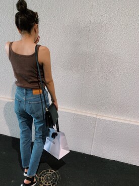 「MOUSSY（マウジー）のアイテム（デニムパンツ、ブルー系）」を使った、Meiさん（レディース・162cm）の夏コーディネート