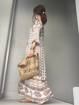 「TODAYFUL（トゥデイフル）のVintageトートバッグ（トートバッグ）」を使った、cheryさん（レディース・156cm）の夏コーディネート