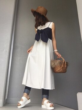 「Daniel Wellington（ダニエルウェリントン）の販売終了 クラシックペティット ボンダイ 32mm（アナログ腕時計）」を使った、cheryさん（レディース・156cm）の夏コーディネート