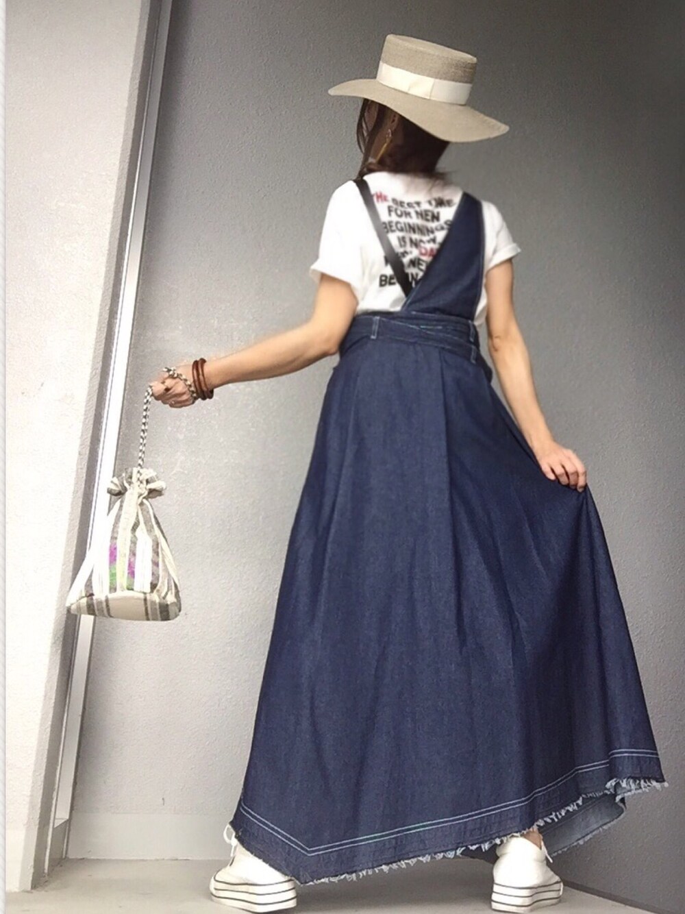 chery｜AULAのジャンパースカートを使ったコーディネート - WEAR 