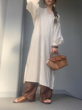 「LOWRYS FARM（ローリーズファーム）のヘンケイバングル　831862（バングル/リストバンド）」を使った、cheryさん（レディース・156cm）の春コーディネート