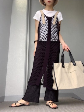 「LOWRYS FARM（ローリーズファーム）のヘンケイバングル　831862（バングル/リストバンド）」を使った、cheryさん（レディース・156cm）の夏コーディネート