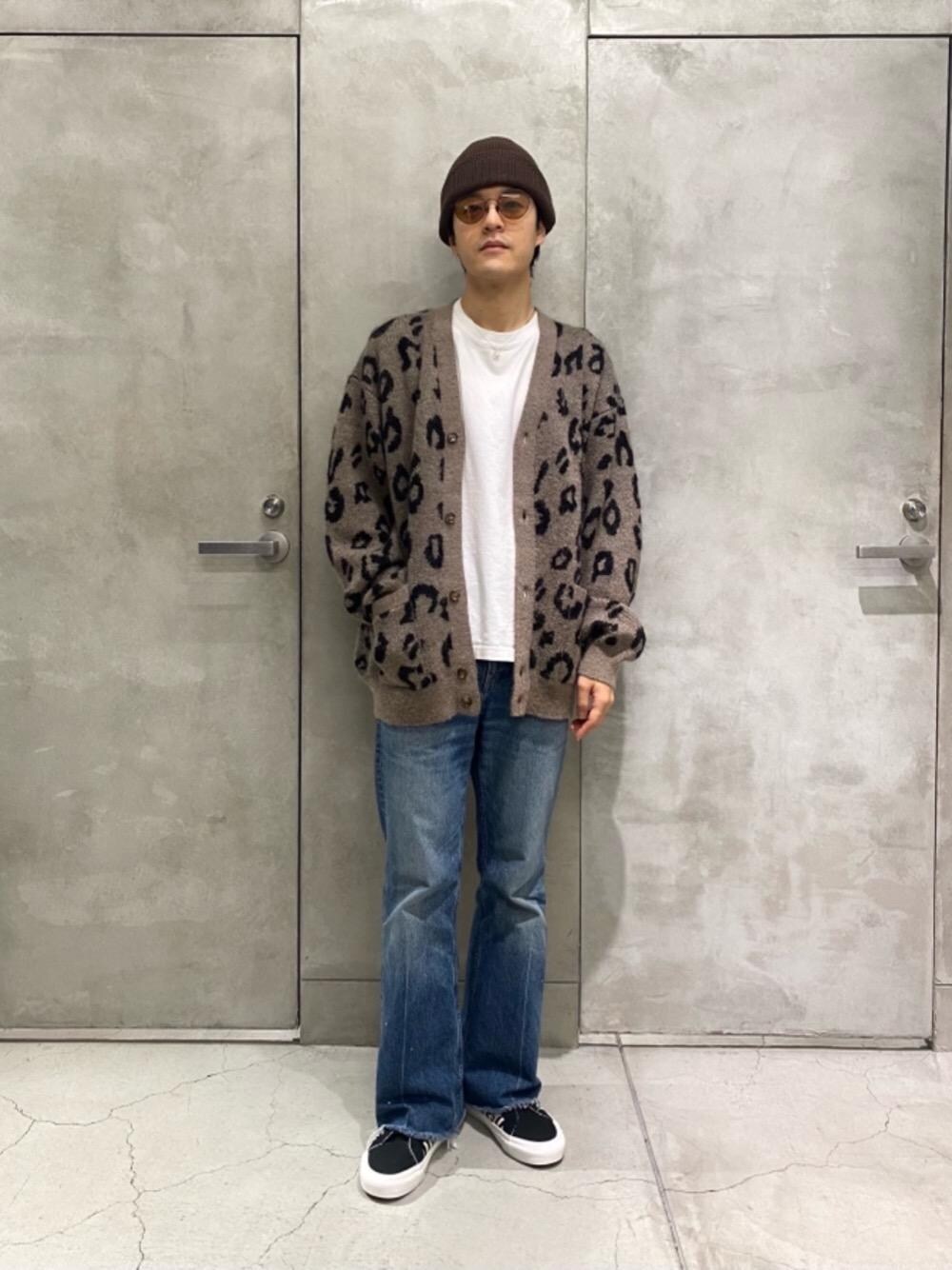 「adsr、unitedarrows、monkeytime、カーディガンコーデ、beautyandyouth、NineTailor、グランジファッション、ＶＡＮＳ」｜「A.D.S.R.の＜A.D.S.R.＞BONA/アイウェア（サングラス、ブラウン系）」を使った、Tomohiro Gunjiさん（メンズ・172cm）の秋コーディネートの1枚目の写真