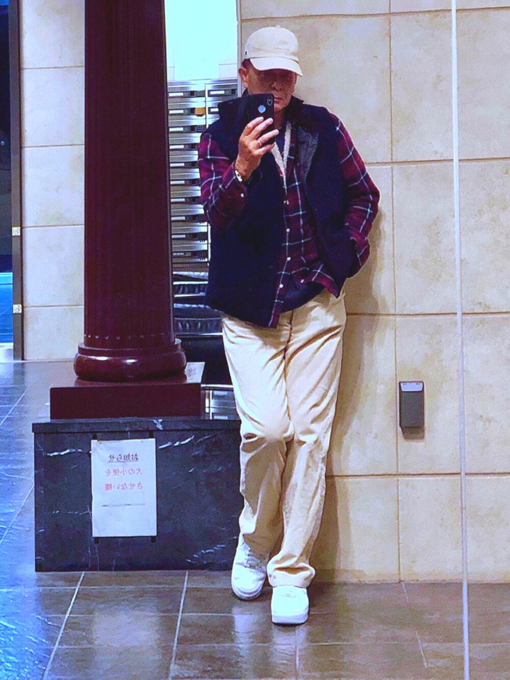「coenのサンタモニカコーディロイストレッチスリムパンツ（その他パンツ、ベージュ系）」を使った、K-Kenji⚾️さん（メンズ・174cm）の秋コーディネートの1枚目の写真