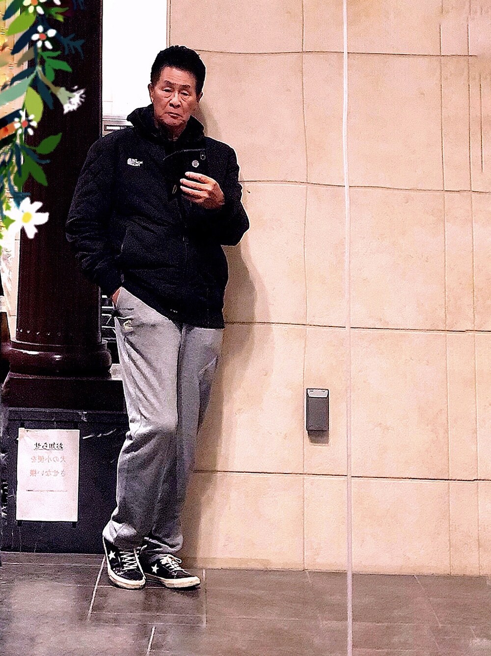 「THE NORTH FACEのアイテム（ブルゾン、ブラック系）」を使った、K-Kenji⚾️さん（メンズ・174cm）の秋コーディネートの1枚目の写真