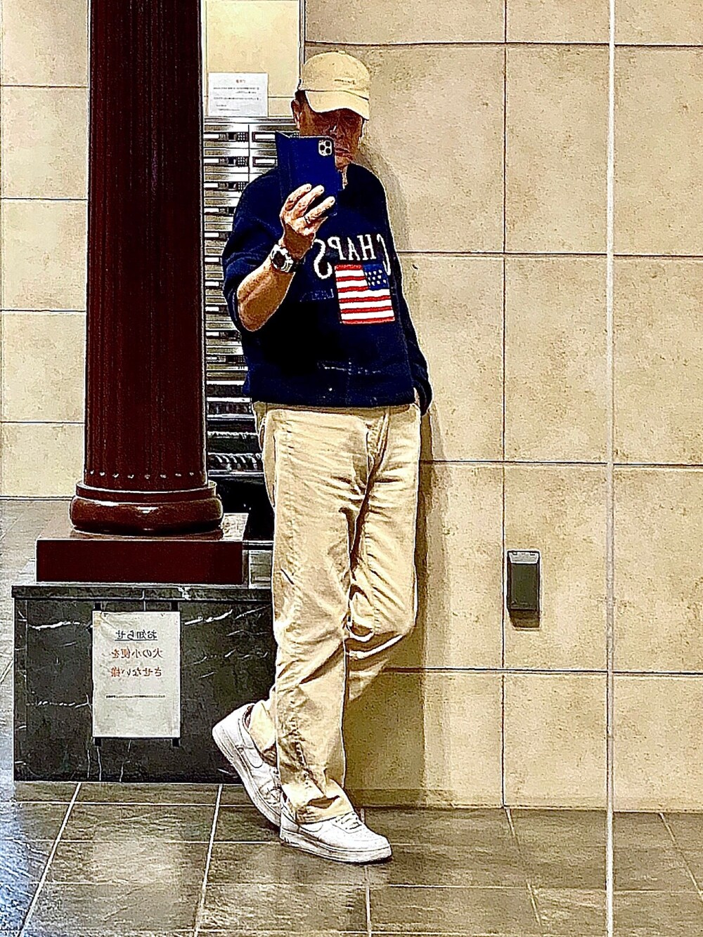 「POLO RALPH LAURENのCHAPS Ralph Lauren ラルフローレン ネイビー 星条旗ロゴ編み目 コットンセーター（ニット/セーター、ブルー系）」を使った、K-Kenji⚾️さん（メンズ・174cm）の春コーディネートの1枚目の写真
