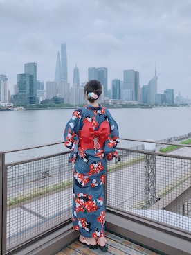 「felissimoのアイテム（水着/着物・浴衣、ブルー系）」を使った、Hikariさん（レディース・175cm）の夏コーディネート