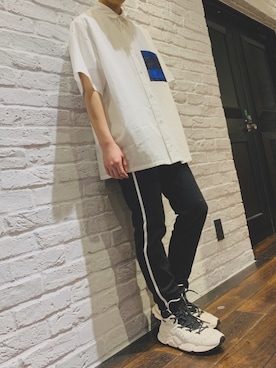 「FlowerMOUNTAIN（フラワーマウンテン）のアイテム」を使った、SHOYAさん（メンズ・173cm）の春コーディネート