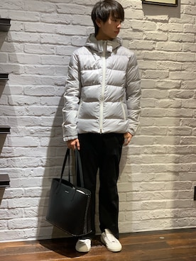「シルバー」｜「アイテム（ダウンジャケット/コート）」を使った、SHOYAさん（メンズ・173cm）の秋コーディネート