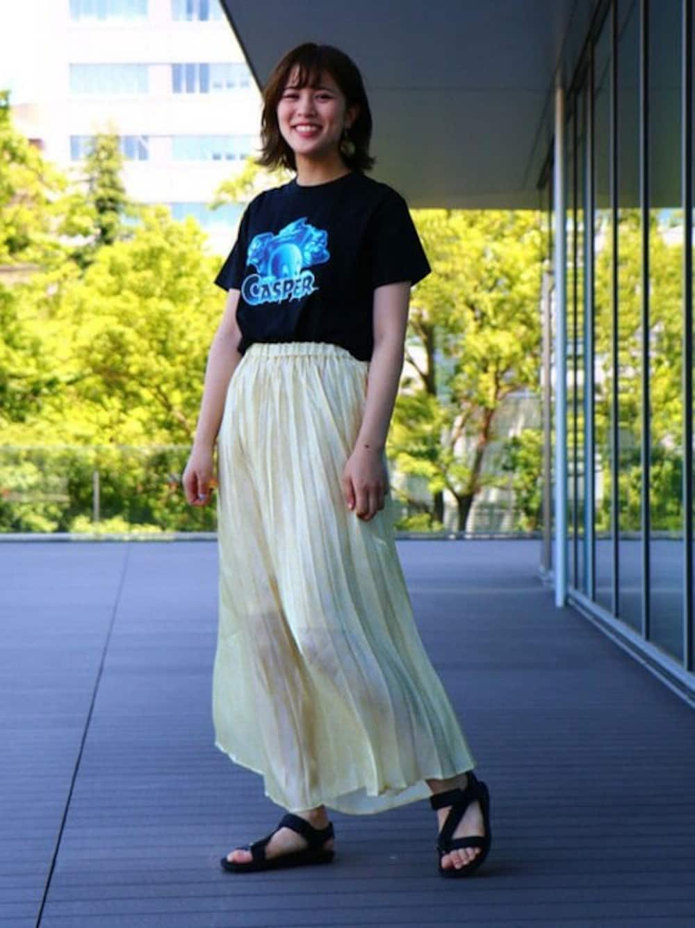 「BEAMS、休日スタイル、プチプラ、プリーツスカート、夏コーデ、キャラT、シアースカート、キャスパー、ビームスドット、beamsdot」｜「BeAMS DOTの【WEB限定】BeAMS DOT / キャスパー プリントTシャツ（Tシャツ/カットソー、ブラック系）」を使った、BeAMS DOTさん（レディース・160cm）の夏コーディネートの1枚目の写真