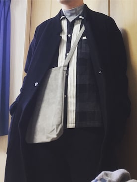 「KIIT（キート）のアイテム（スラックス）」を使った、yoshikiさん（メンズ・177cm）の冬コーディネート