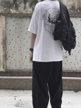 「Bagのアイテム（バッグ、ブラック系）」を使った、折原临也さん（メンズ・168cm）の秋コーディネート