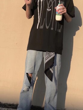 「VLONE（ヴィーロン）のアイテム（トップス、ブラック系）」を使った、折原临也さん（メンズ・168cm）の秋コーディネート