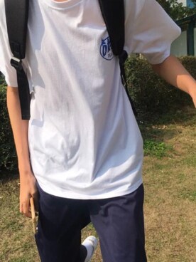 「无知のアイテム（トップス、ホワイト系）」を使った、折原临也さん（メンズ・168cm）の秋コーディネート