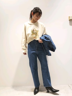 「ジーナシス」｜「アイテム（デニムジャケット）」を使った、さちさん（レディース・162cm）の春コーディネート