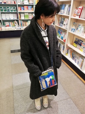 「Levi's（リーバイス）のアイテム（チェスターコート）」を使った、PIRA さん（レディース・154cm）の冬コーディネート