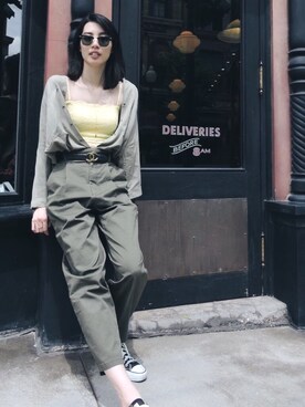 CHANELのベルトを使った人気ファッションコーディネート（季節