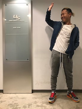 「BLUEY（ブルーイ）のアイテム」を使った、kantaさん（メンズ・165cm）の秋コーディネート