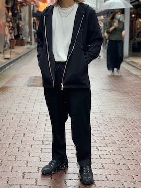 「OURET（オーレット）のアイテム（パンツ）」を使った、kantaさん（メンズ・165cm）の夏コーディネート
