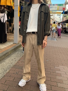 「OURET（オーレット）のアイテム（トップス）」を使った、kantaさん（メンズ・165cm）の秋コーディネート