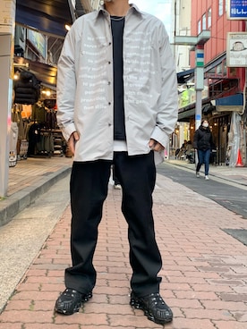 「OURET（オーレット）のアイテム（トップス）」を使った、kantaさん（メンズ・165cm）の冬コーディネート