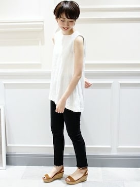 「アイテム（サンダル、イエロー系）」を使った、marinaさん（レディース・167cm）の夏コーディネート