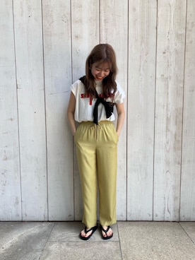 「アイテム（ビーチサンダル）」を使った、Hana Watabeさん（レディース・160cm）の夏コーディネート