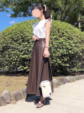 「GRL」｜「アイテム（その他シューズ）」を使った、お月 ⸝⋆さん（レディース・160cm）の秋コーディネート