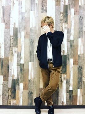 「BEAMS（ビームス）のアイテム（トップス、ブラック系）」を使った、takahiroshishidoさん（メンズ・170cm）の秋コーディネート
