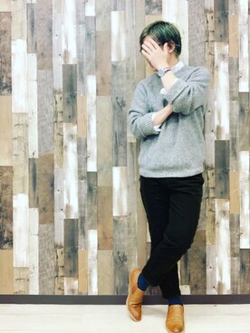 「GU（ジーユー）のアイテム（ニット/セーター、グレー系）」を使った、takahiroshishidoさん（メンズ・170cm）の秋コーディネート