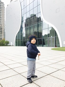 「PETIT BATEAU（プチバトー）のアイテム（フォーマルスーツ/小物）」を使った、Ronnie Luoさん（キッズ・90cm）の冬コーディネート