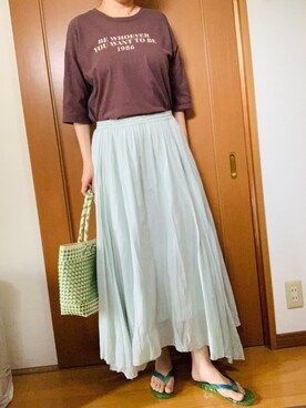 「マキシスカート」｜「アイテム（ビーチサンダル）」を使った、Nonomisakuさん（レディース・170cm）の夏コーディネート