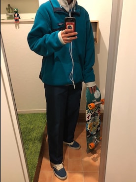 「スケボー」｜「アイテム（その他アウター）」を使った、ittoさん（メンズ・180cm）の冬コーディネート