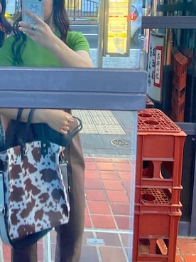 「RETRO GIRL（レトロガール）のタックセミフレアパンツ（その他パンツ）」を使った、ayanoyaoさん（レディース・163cm）の冬コーディネート